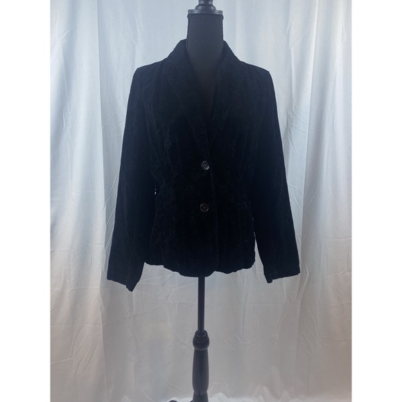 Eddie Bauer Jackets & Blazers - Eddie Bauer Black Velvet Embroidered Blazer Women's Size 6‎
